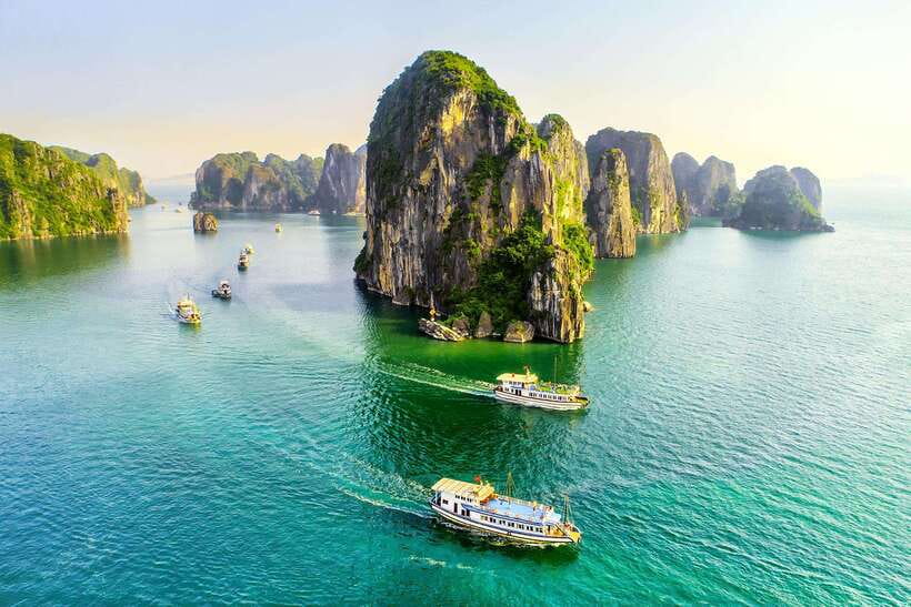 1-Day Tour Explore Unesco-recognized Ha Long Bay on Cruise - From Hanoi Old Quarter to Tuan Chau: the ride that sets the tone