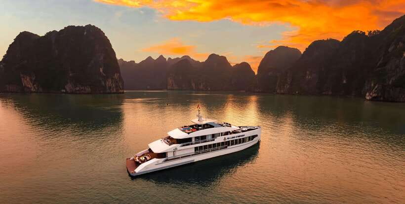 1Day 5 Stars Cruise:Swimming,Hiking & Kayaking, - Halong Bay, without the guesswork: how this day plan works
