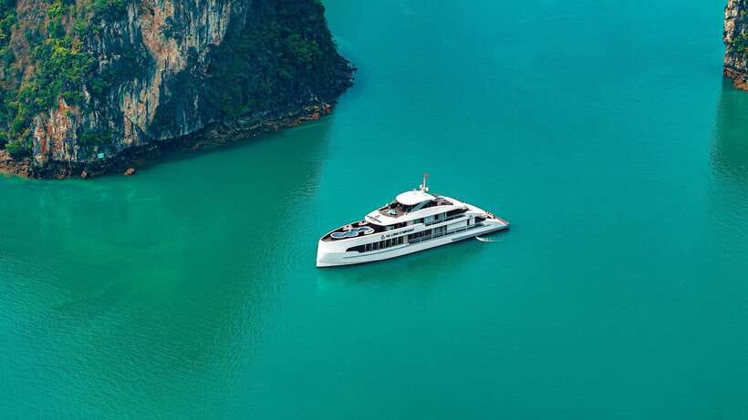 1Day 5 Stars Cruise:Swimming,Hiking & Kayaking, - Sunworld Harbor to the cruise loop: lunch, crew, and the big-bay moments