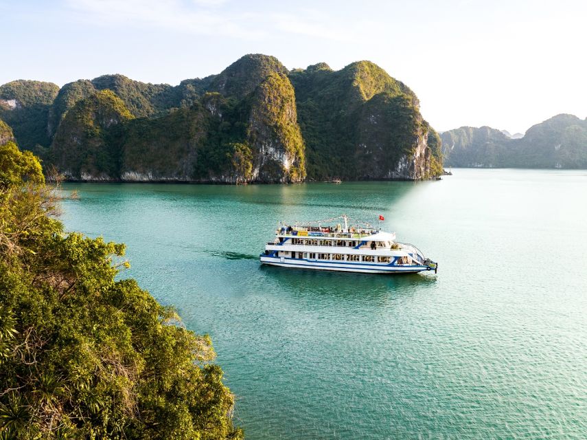 2-Day Ha Noi - Ninh Binh - Ha Long Bay Highlights Tour - Should You Book This 2-Day Hanoi to Ninh Binh and Halong Bay Highlights Tour?