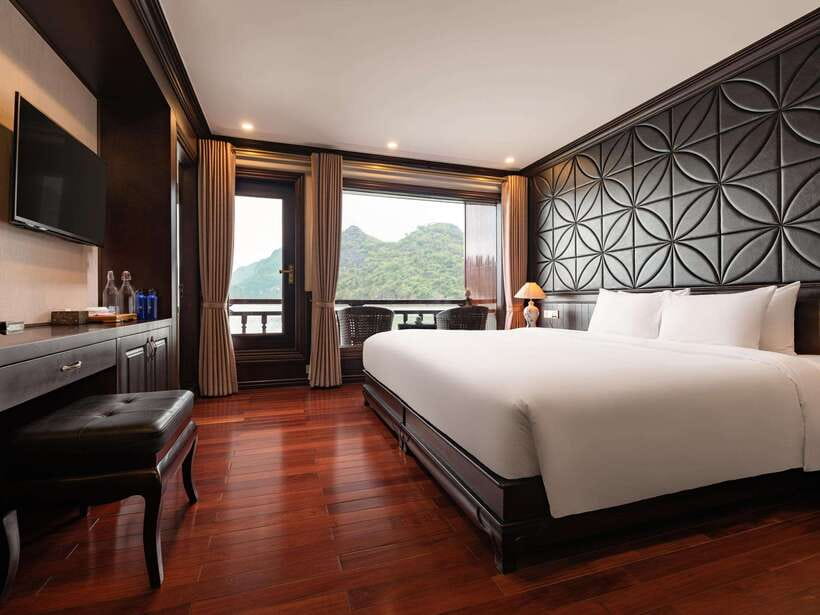 2-Day: Halong Lan Ha Bay 5 Stars Cruises w/Balcony & Bathtub - Sunset Over the Gulf: What You Do After the Big Views