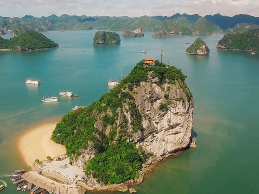 2-Day: Hanoi - Ninh Binh - Halong Bay Luxury Cruise - Luon Cave kayaking: the blue-water moment people remember