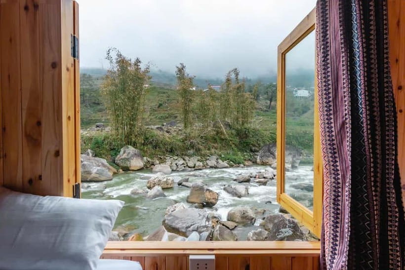 2-Day Sa Pa Ethnic Homestay Tour & Trek with Limousine Bus - Ta Van homestay night: simple lodging, included meals, and village life sounds