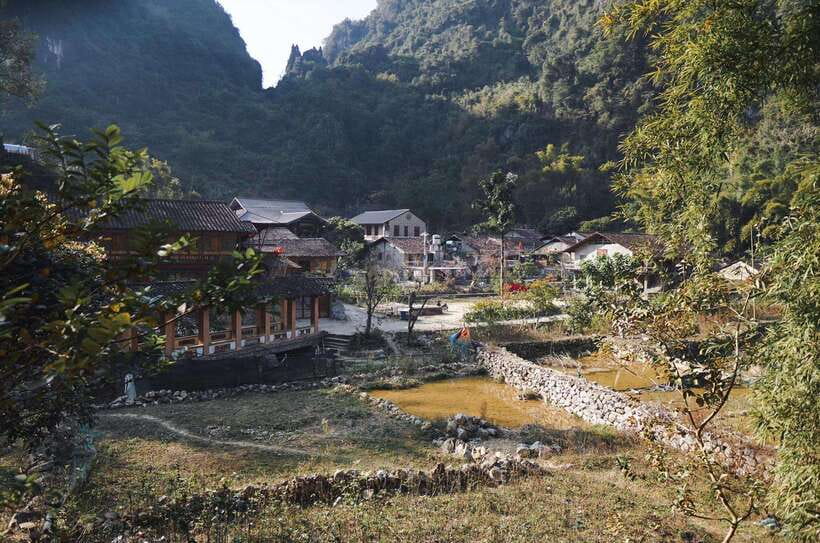 2-Night 1-Day Explore Ban Gioc Waterfall - Nguom Ngao Cave - Lan’s Homestay experience: welcome drink, included meals, and local comfort