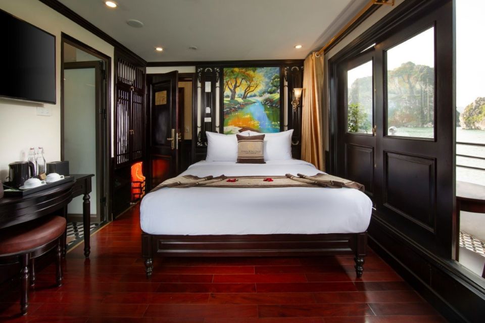 3 Day Hanoi - Ninh Binh - Halong Bay 5 Star Cruise & Balcony - Trang An UNESCO by Bamboo Boat: Cave Passages You Can Hear and See