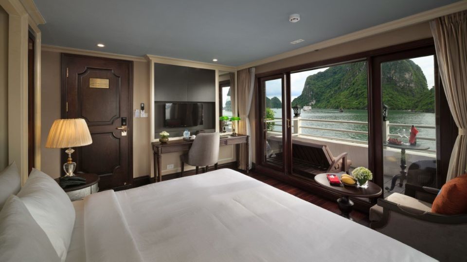 3 Day Hanoi - Ninh Binh - Halong Bay 5 Star Cruise & Balcony - Day 2 to Halong Bay Cruise: Ti Top, Swimming, and Luon Cave Kayaking
