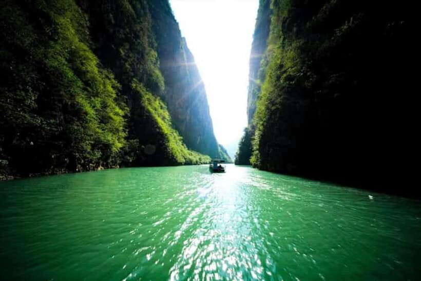 4-day Motorbike Ha Giang Loop Luxury Tour With Easy Rider - What’s included vs not: where you save money (and where you still spend)