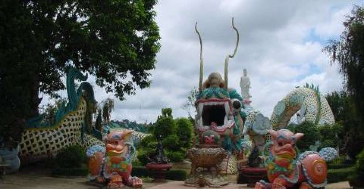 7-hour Datanla waterfall, Clay Tunnel and Holy See temple - Truc Lam Zen Monastery and Tuyen Lam Lake: calm with real scale