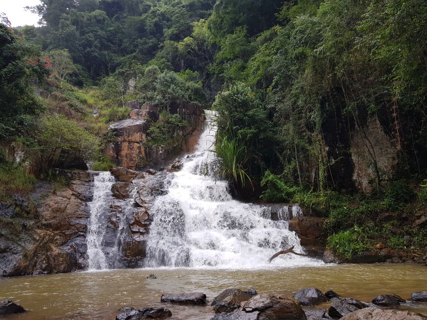 7-hour Datanla waterfall, Clay Tunnel and Holy See temple - Lam Vien Square and Xuan Huong Lake: your easy wrap-up