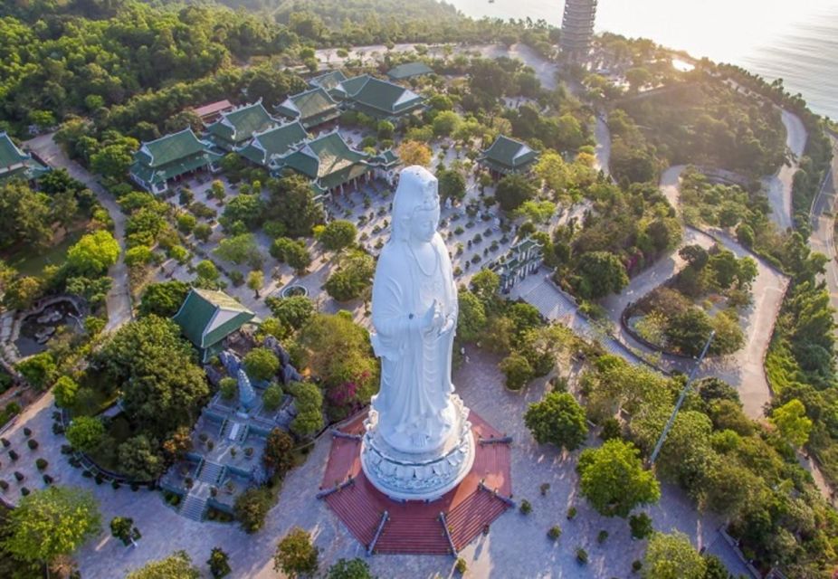 Am Phu Cave, Marble and Monkey Mountain Fullday tour - Inside the Buddhist world: what Am Phu cave is teaching you