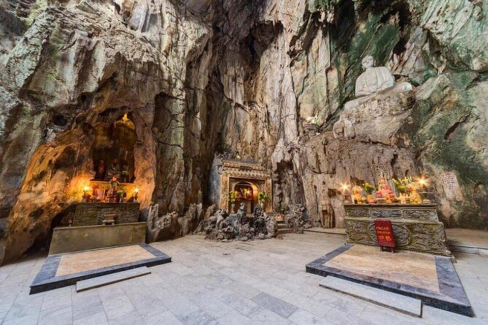 Am Phu Cave, Marble and Monkey Mountain Fullday tour - The stone village stop: watching marble products take shape