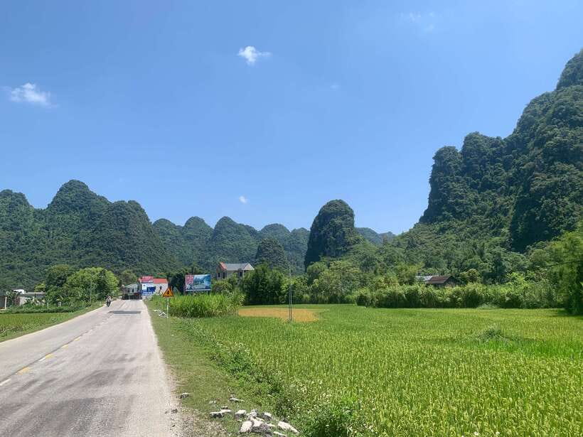 Ban Gioc Waterfall - God Eyes Mountain 1 Day By Car - Price and value: what $81 gets you in practice