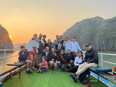 Cat Ba: Night Kayaking with Glowing Plankton - From hotel pickup to Cai Beo floating village cruising