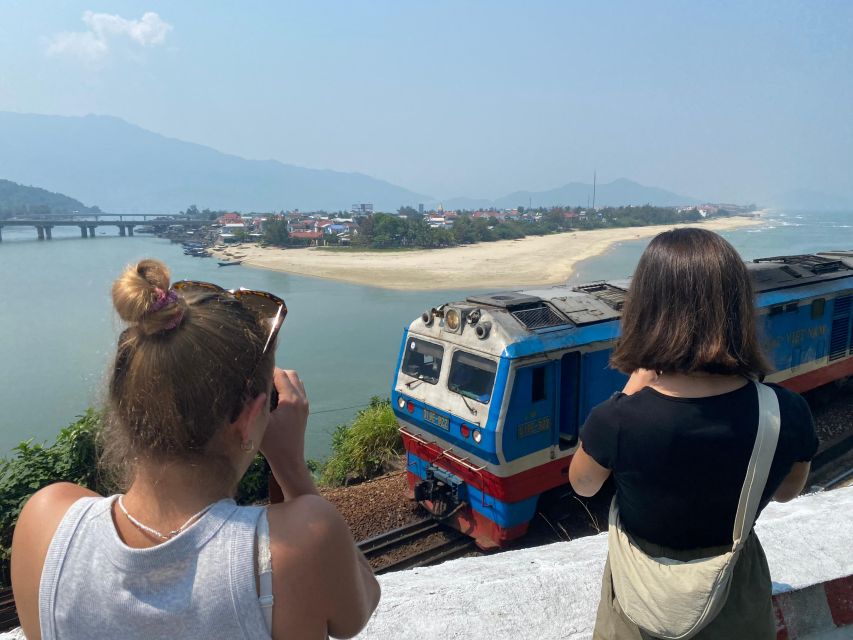 Chan May Port : to Golden Bridge/Imperial City/Hoi An Town - Guides and the small things that change the day