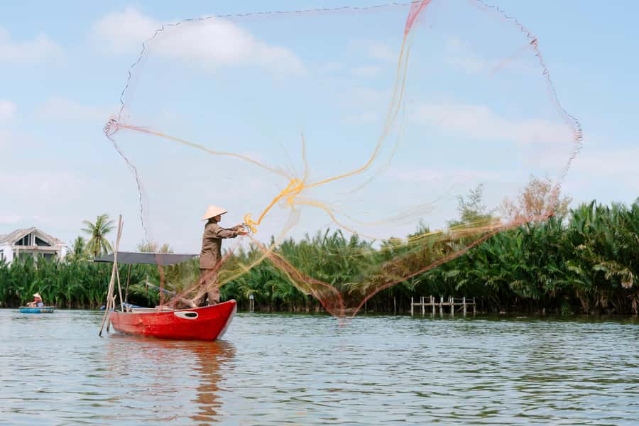 COOKING CLASS -BASKET BOAT - Cooking class: you make pho, banh xeo, banh cuon, and che