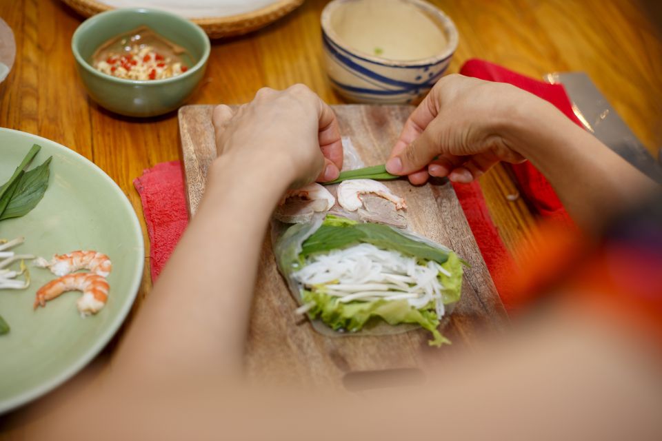 Cooking Class with Ben Thanh Market visit - Key Things That Make This Class Work