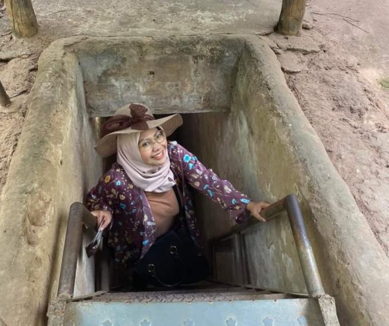 Cu Chi Tunnels and Mekong Delta Full Day Tour - Mekong Delta After Lunch: Canals, Fruit, Music, and Food