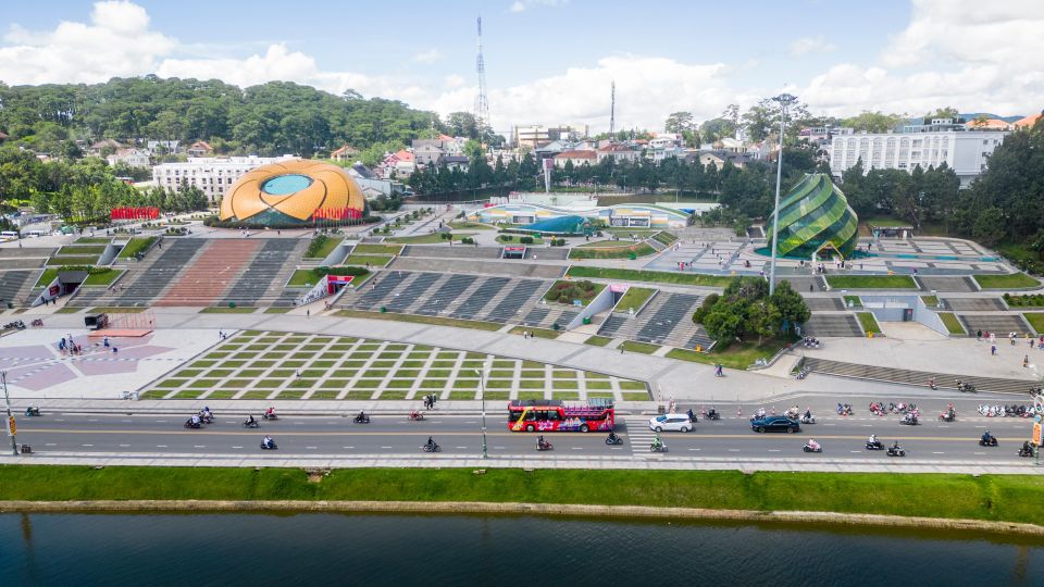 Da Lat: City Sightseeing Hop-On Hop-Off Bus Tour - Route basics: timing, frequency, and how not to miss your bus