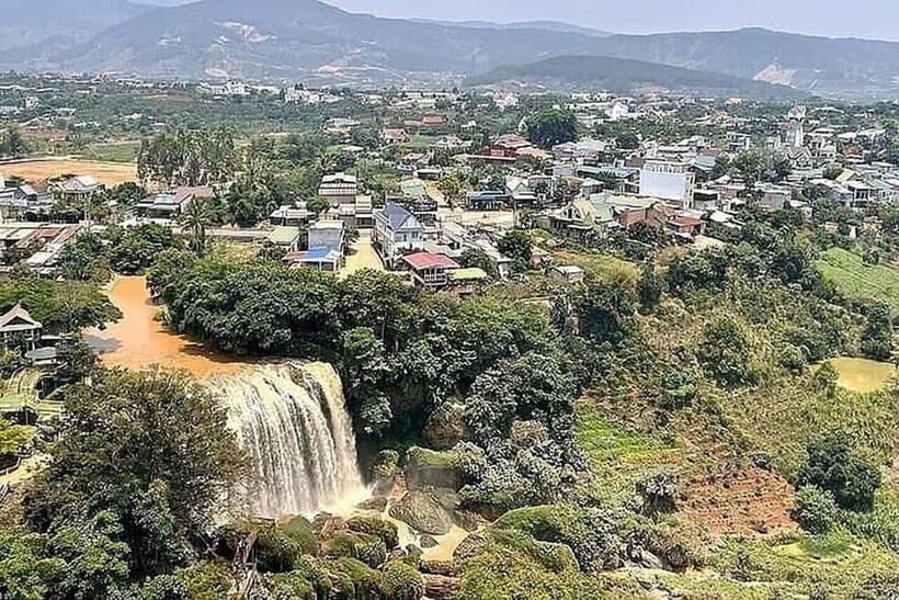 Da Lat Loop Tour On Private Car - Linh An Temple and the 75-meter Lady Buddha: a climb with strong meaning