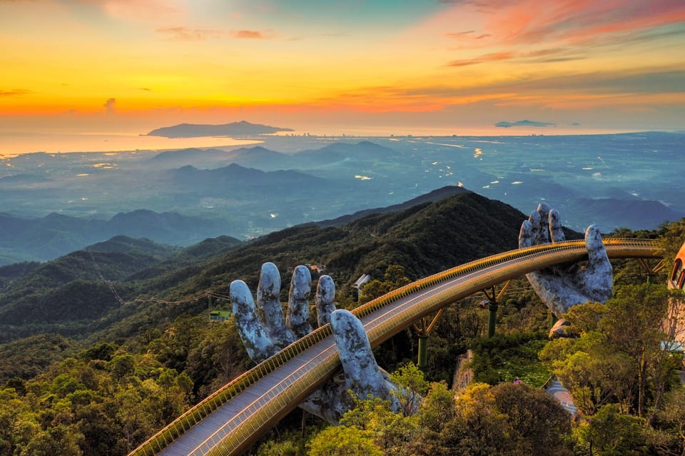 Da Nang: Ba Na Hills Cable Car and Golden Bridge Small Group - Cable Car To Chúa Mountain: The View Is the Main Course