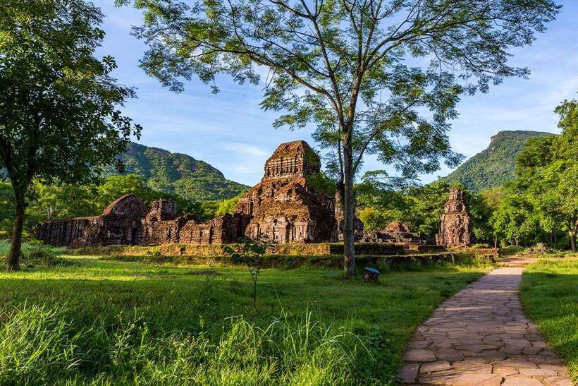 Da Nang: Full-day My Son Sanctuary And Hoi An Heritage Tour - My Son Sanctuary: UNESCO ruins under steep green hills