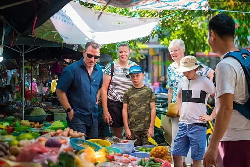 Da Nang/Hoi An: Market Tour, Basket Boat Ride, Cooking Class - Hoi An market shopping with an English guide: what you’re really learning