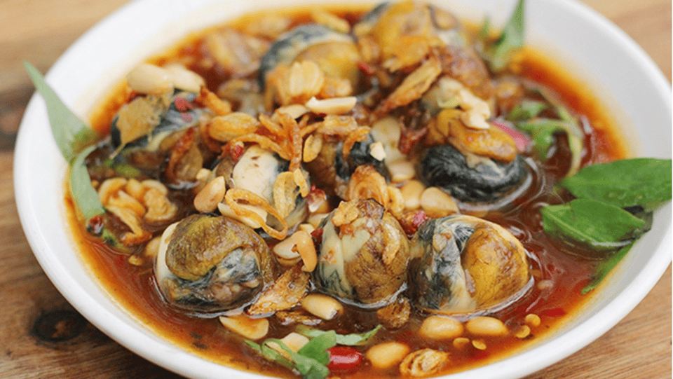 Da Nang: Local Street Food Walking Tour - Key highlights worth timing your evening around