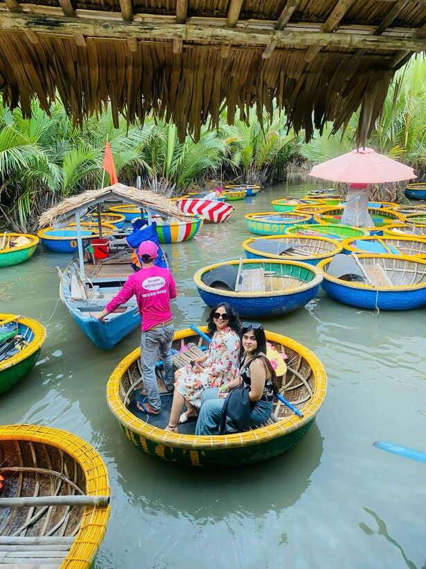 Da Nang: Marble Mountains, Hoi An, and Coconut Forest Tour - Cẩm Thanh Coconut Forest basket boats: a fun show with local life context