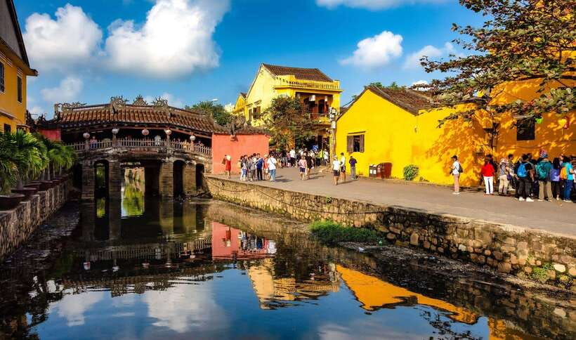 Da Nang: Marble Mountains, Hoi An, and Coconut Forest Tour - Dinner in Hoi An: one less decision in a long day