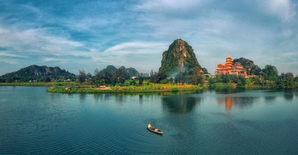 Da Nang Sightseeing Bus City Tour - Driver Comfort, Language Limits, and Seat Reality