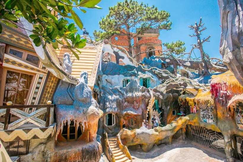 Dalat City Tour with Cable Car, Alpine Coaster & Clay Tunnel - Tuyen Lam Lake stop: a breather before the tunnels get wild