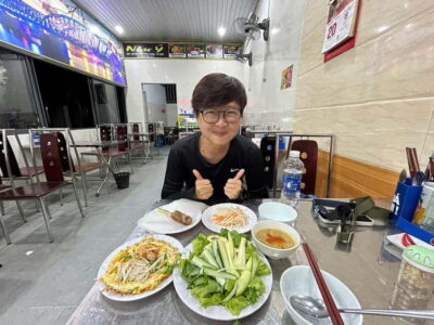 Eat like a local with a local - Walking Tour - Meeting by 22B Nguyễn Công Trứ and setting expectations fast