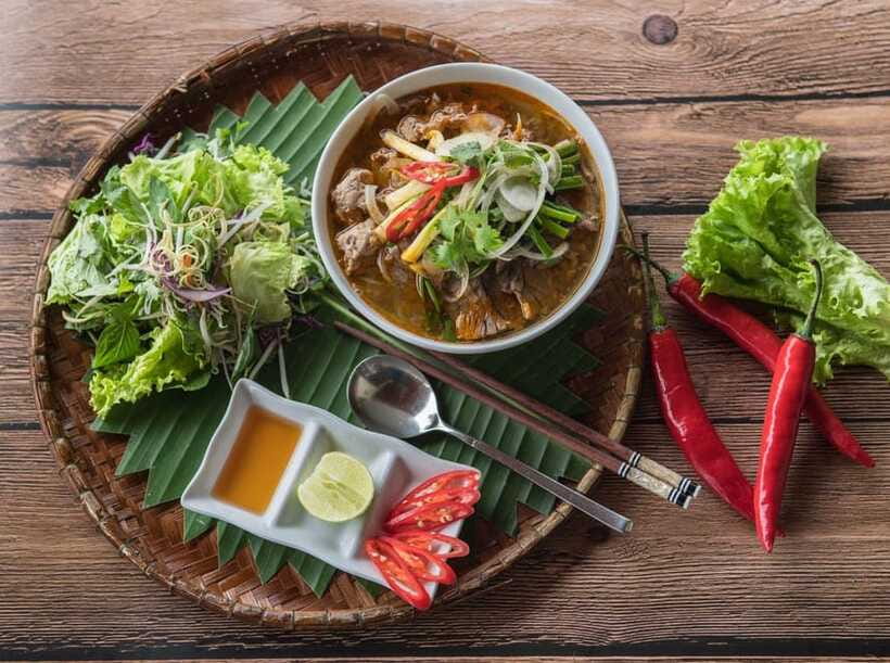 Eat like a local with a local - Walking Tour - Practical tips before you go: shoes, water, and how to handle cash