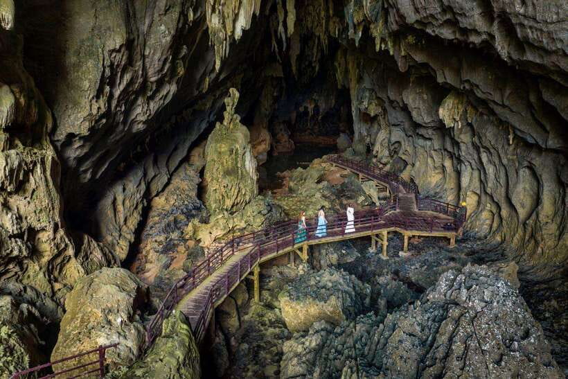 Explore Dark Cave from Hue: Group Tours Only on Even Days - Entering Phong Nha’s Dark Cave the way it was meant to be