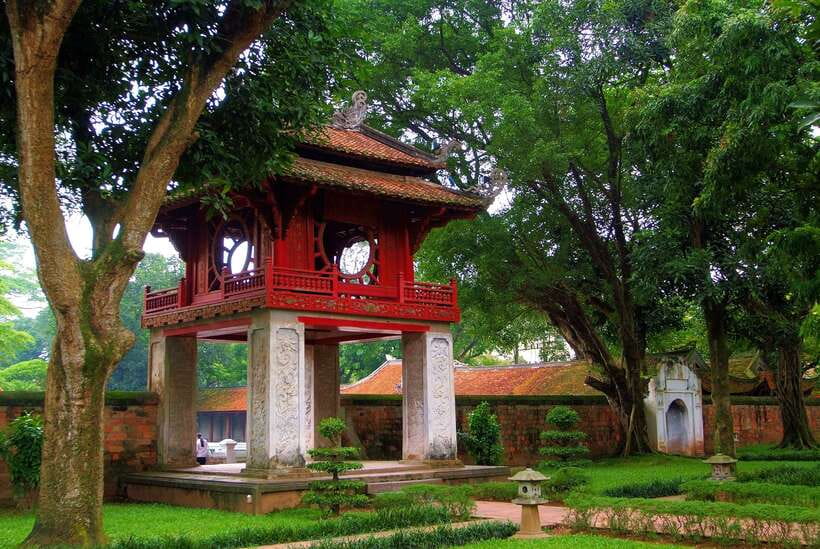 Explore Hanoi Old City By Cycling Tour With Small Groups - Key moments that make this Hanoi cycling tour work