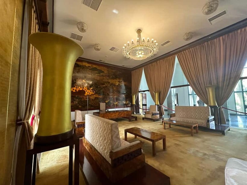 Free E-Sim War Remnants Museum & Independence Palace Tour - Price and value: is $16 a good deal?