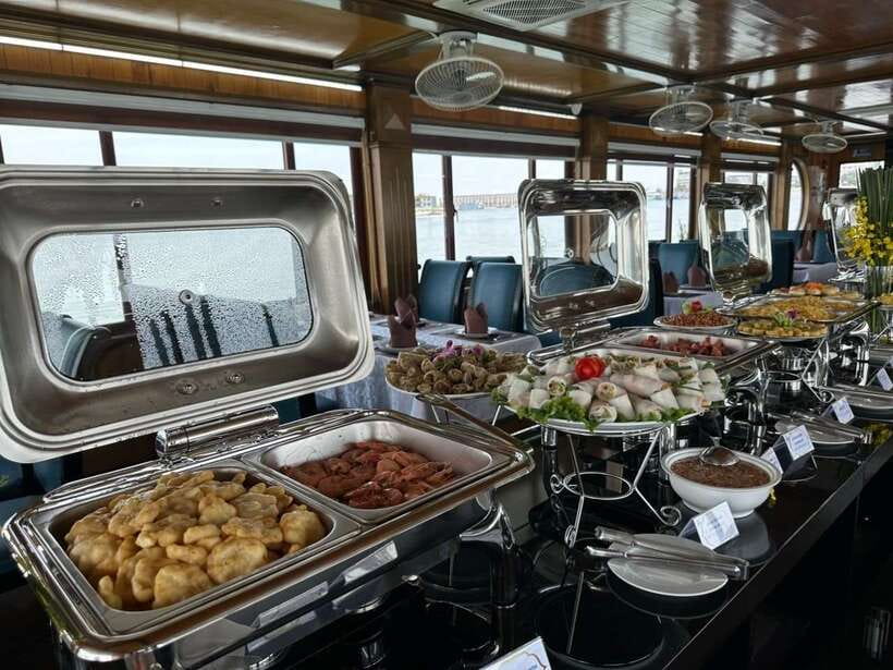 From Hanoi: 1 -Day Halong Bay Cruise With Big & Small Groups - On board: cozy ships, real safety briefing, and group-size reality