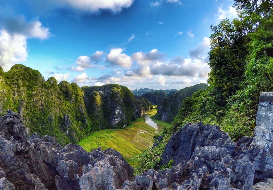 From Hanoi: 2-Day Ninh Binh Tour with Accommodation & Meals - Hanoi pickup and the ride south to start fresh