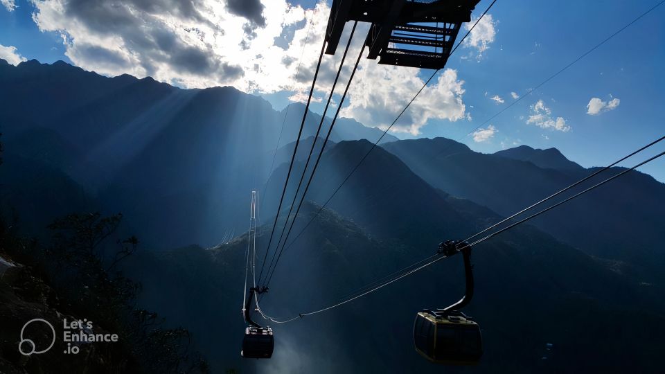 From Hanoi: 2-Day Sapa-Fansipan Peak & Trek & Ha Giang Bus - Gear, weather, and the small rules that keep things smooth