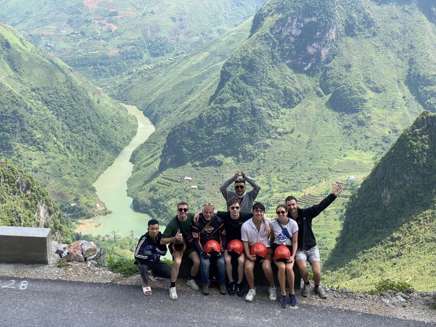 From Hanoi: 3-Day Motorbike Ha Giang Loop with Easy Rider - Day 1: Bac Sum Pass, Heaven Gate, Dong Van dinner with music