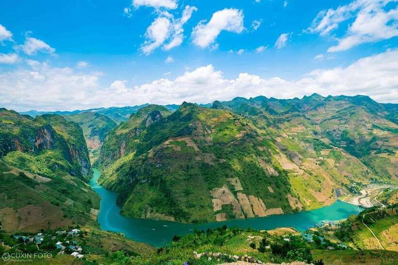 From Hanoi: Ha Giang Loop 3-Day 2-Night Tour with Easy Rider - Day 1: Bac Sum Pass, Heaven Gate views, and Yen Minh homestay culture