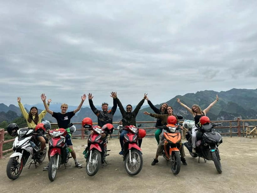 From Hanoi: Ha Giang Loop Motorbike Tours 3-Days 2-Nights - From Hanoi to Ha Giang: the sleeper bus rhythm