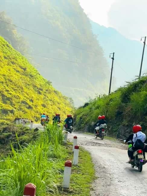 From Hanoi: Ha Giang Loop Motorbike Tours 3-Days 2-Nights - Day 2: Ma Pi Leng Pass, Sky Path, Nho Que river cruise, and Du Gia homestay
