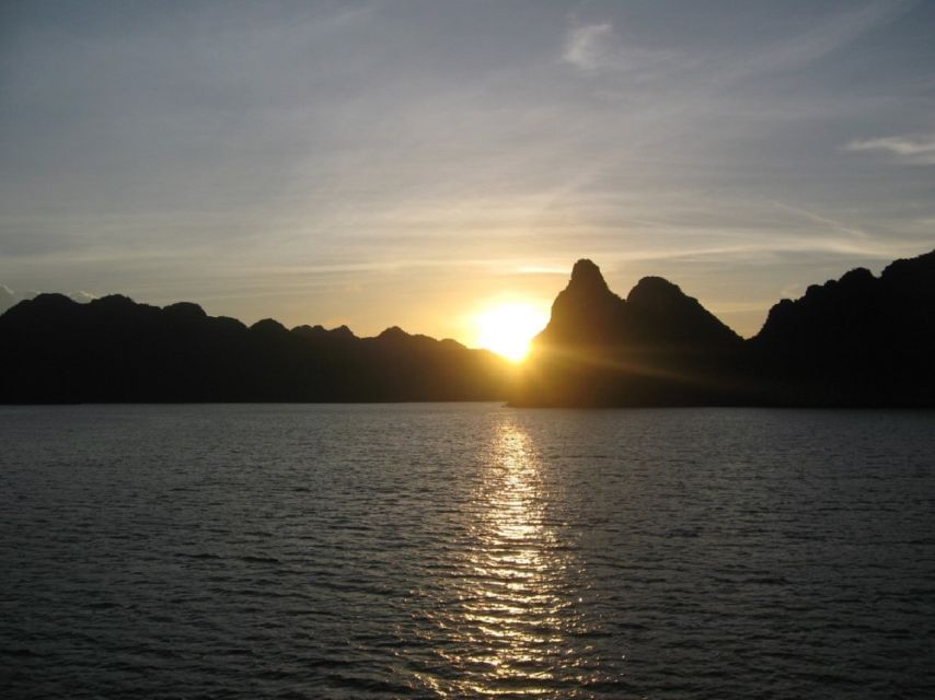 From Hanoi: Ha Long - Bai Tu Long Bay 2-Day 1-Night Cruise - Day 1: Bai Tu Long cruise + Cap La kayaking (the highlight rhythm)