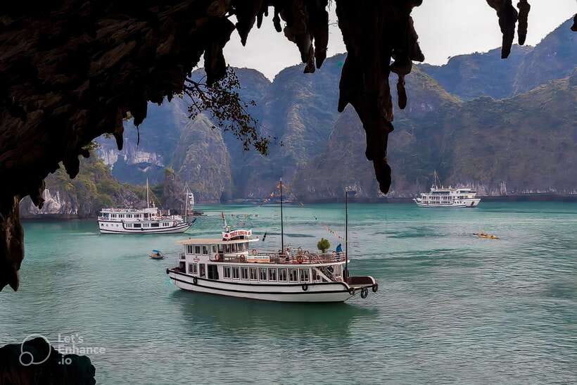 From Hanoi: Ha Long Bay Luxury Cruise with Big & Small Group - Lunch onboard: Vietnamese food plus the calm of being off the clock