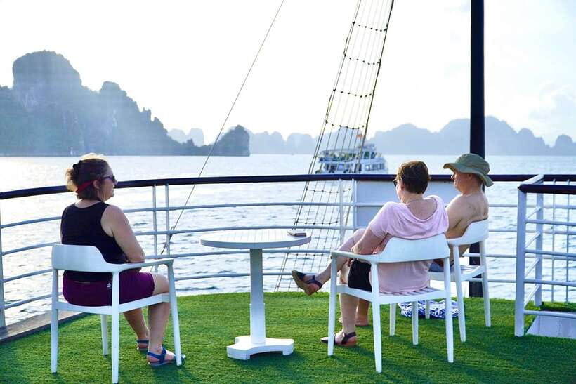 From Hanoi: Ha Long Bay Save-Cost Tours - Big & Small Groups - Big vs Small Groups: Comfort, Pace, and Why It Still Matters