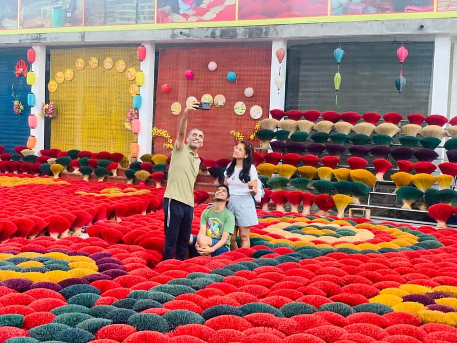 From Hanoi: Incense Village, Conical Hat and HaThai Art Tour - Price and value: how $12 turns into a full day math problem
