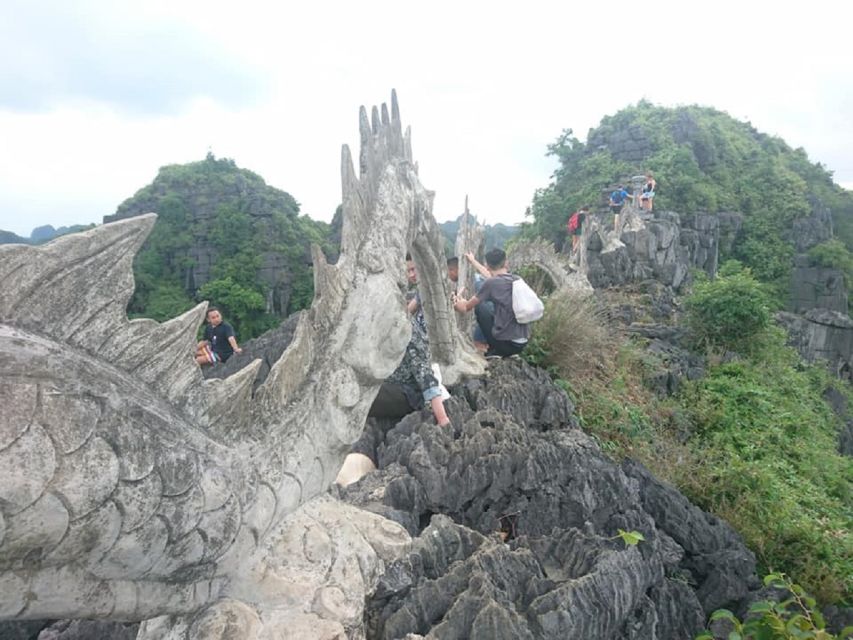 From Hanoi: Ninh Binh Ha Long Bay 5-Star 3-Day Cruise - Day 2 on Ha Long Bay: Ti Top views, Luon Cave kayaking, and dinner under the stars