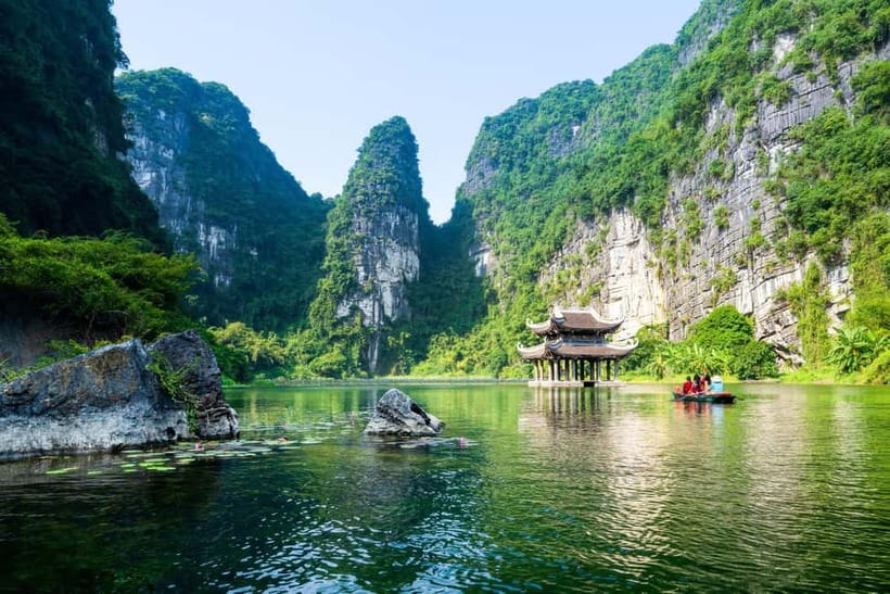 From Hanoi: Ninh Binh Trip with Cycling & Buffet Lunch - Hoa Lu Ancient Capital: King Dinh and King Le in Real Stone