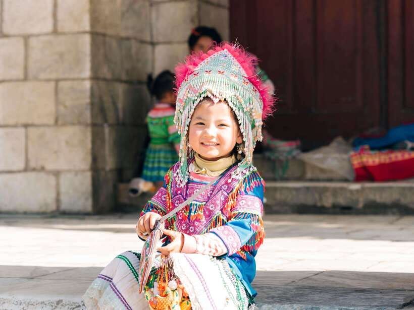 From Hanoi: Premium 3-Day Sapa Adventure with DCAR Limousine - Day 1: Hanoi to Sapa, then a Black Mong village visit